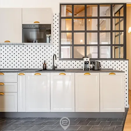 Apartman Estay - Corso 148 - Stylish Retreat *